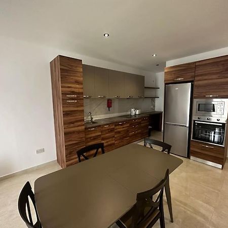 Apartamento Duplex Penthouse In Gzira Sleeps 6 Exterior foto