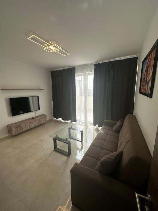 Apartamento Duplex Penthouse In Gzira Sleeps 6 Exterior foto